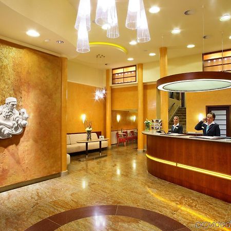 Adria Hotel Πράγα Εσωτερικό φωτογραφία