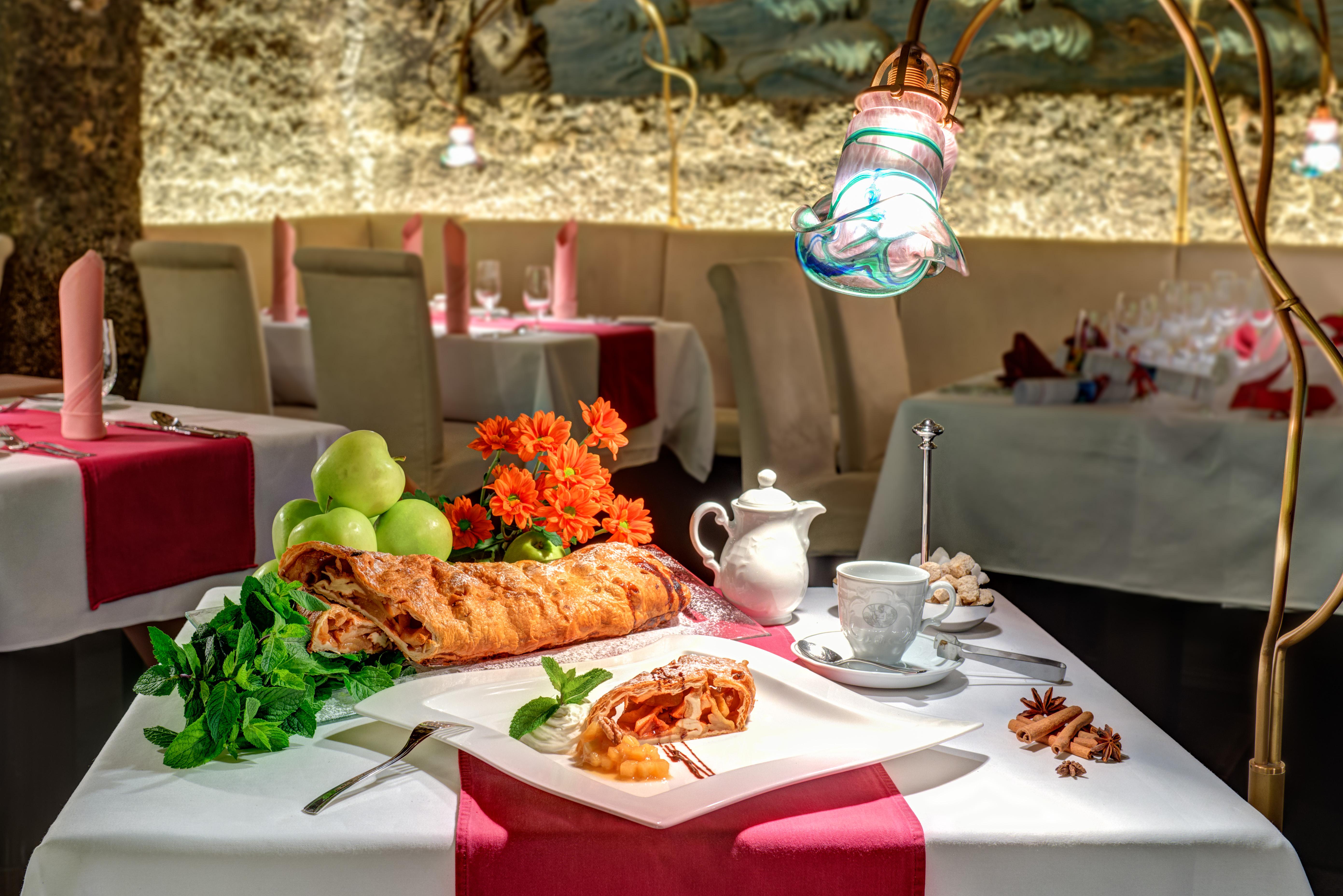 Adria Hotel Πράγα Εξωτερικό φωτογραφία