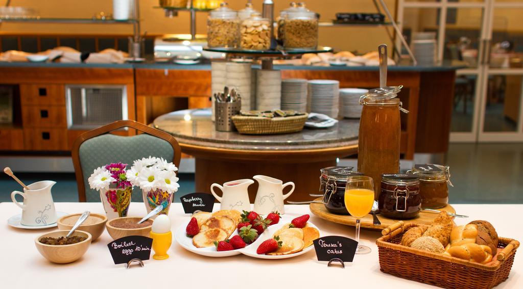 Adria Hotel Πράγα Εξωτερικό φωτογραφία
