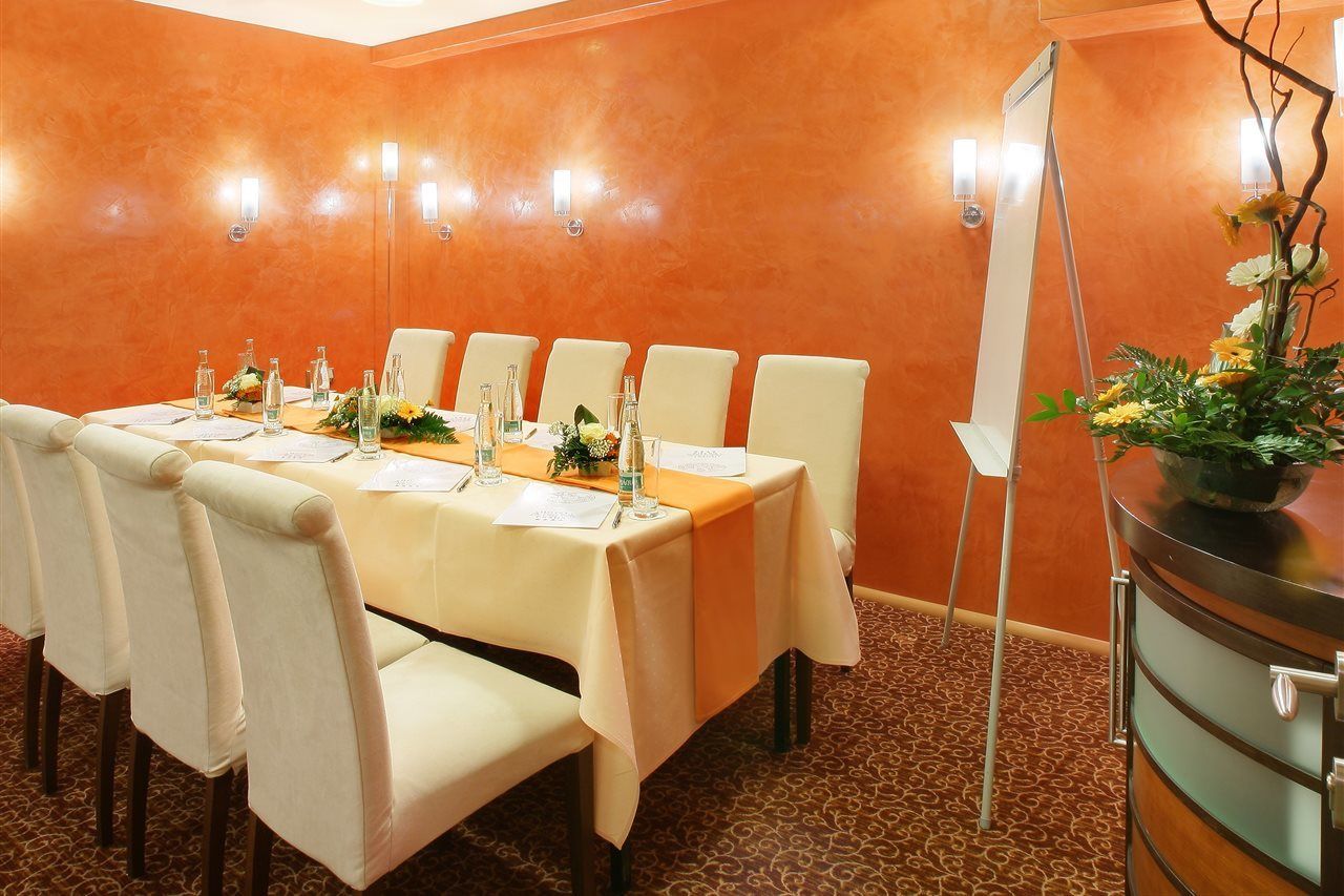 Adria Hotel Πράγα Εξωτερικό φωτογραφία