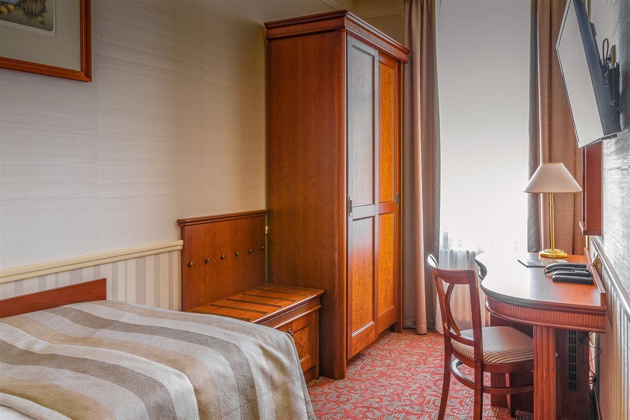 Adria Hotel Πράγα Εξωτερικό φωτογραφία
